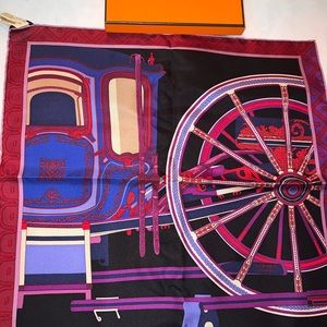 Hermes Paris Twill 100% SILK  45CM Balade En Berline Noir/Bleu/Violet